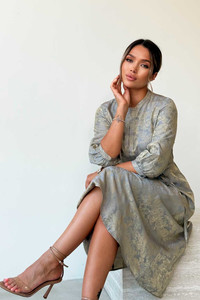 Шелковое серое платье из натурального шелка, с длинным рукавом, три четверти. Silk Kiss, Размер: M