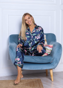 Sydney silk pajamas for women. TM "Silk Kiss". Natural 100% silk. Blue in flowers, Size: M[100-shelkovaya-naturalnaya-rozovaya-sorochka-samarkand-silk-kiss-samarkand-xs-32-34-1613.jpg]