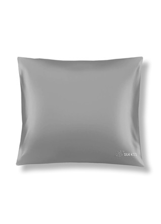 Square pillowcase made of 100% natural silk. Gray 19 mmi, 60x60[100-shelkovaya-naturalnaya-rozovaya-sorochka-samarkand-silk-kiss-samarkand-xs-32-34-1613.jpg]