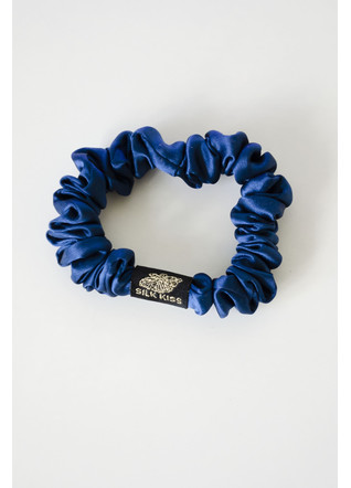 Hair band made of natural 100% silk, blue thin silk[100-shelkovaya-naturalnaya-rozovaya-sorochka-samarkand-silk-kiss-samarkand-xs-32-34-1613.jpg]
