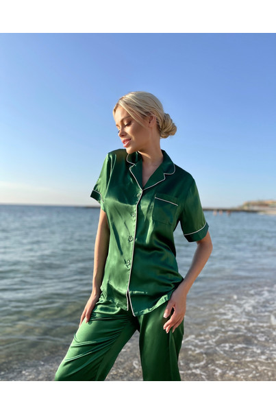 Шовкова жіноча піжама "Токіо". TM "Silk Kiss". Натуральний 100% шовк. Зелена, Розмір: M[100-shelkovaya-naturalnaya-rozovaya-sorochka-samarkand-silk-kiss-samarkand-xs-32-34-1613.jpg]