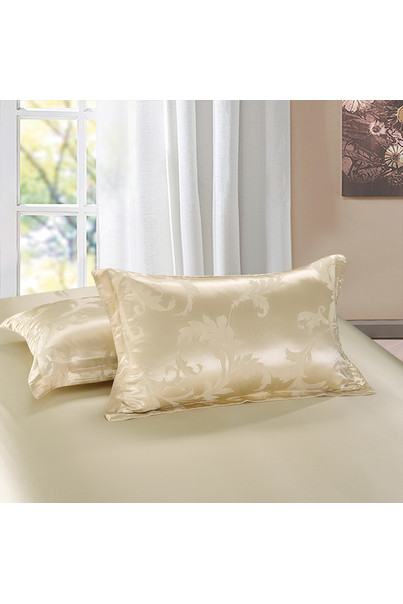 Silk bed linen set. Golden silk. 100% natural silk[100-shelkovaya-naturalnaya-rozovaya-sorochka-samarkand-silk-kiss-samarkand-xs-32-34-1613.jpg]