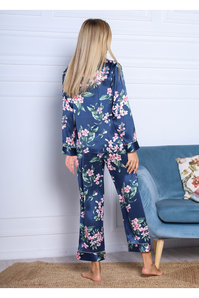 шовкова синя піжама шовкова синя піжама