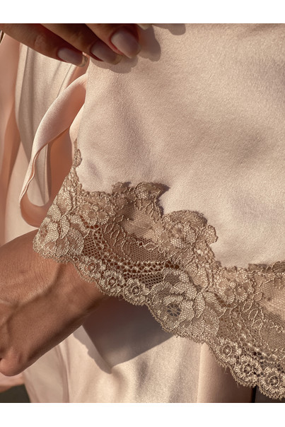 Шовкова жіноча нічна сорочка і халат. Комплект "Палермо". TM "Silk Kiss". Натуральний 100% шовк, Розмір: S[100-shelkovaya-naturalnaya-rozovaya-sorochka-samarkand-silk-kiss-samarkand-xs-32-34-1613.jpg]