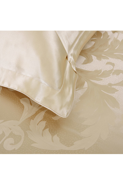 Silk bed linen set. Golden silk. 100% natural silk[100-shelkovaya-naturalnaya-rozovaya-sorochka-samarkand-silk-kiss-samarkand-xs-32-34-1613.jpg]
