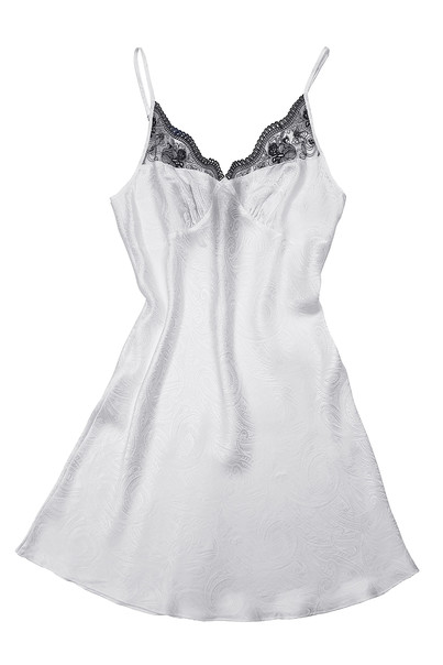 Silk women's nightgown and dressing gown. Shanghai set. TM "Silk Kiss". Shanghai. Natural 100% silk. White, Size: S[100-shelkovaya-naturalnaya-rozovaya-sorochka-samarkand-silk-kiss-samarkand-xs-32-34-1613.jpg]