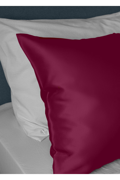 Pillowcase made of 100% natural silk. Burgundy 22 mmi[100-shelkovaya-naturalnaya-rozovaya-sorochka-samarkand-silk-kiss-samarkand-xs-32-34-1613.jpg]