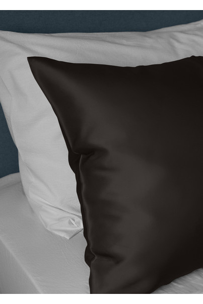 Наволочка з 100% натурального шовку. Коричнева 22 мм. Двостороння.[100-shelkovaya-naturalnaya-rozovaya-sorochka-samarkand-silk-kiss-samarkand-xs-32-34-1613.jpg]