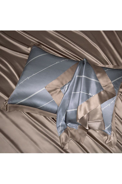 Комплект постільної білизни з натурального шовку "Місячна соната" 100% шовк[100-shelkovaya-naturalnaya-rozovaya-sorochka-samarkand-silk-kiss-samarkand-xs-32-34-1613.jpg]