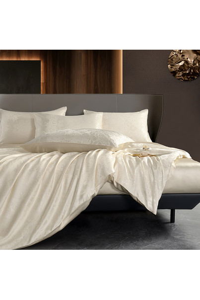 Set of bed linen made of natural silk "Exquisite ivory" 100% silk[100-shelkovaya-naturalnaya-rozovaya-sorochka-samarkand-silk-kiss-samarkand-xs-32-34-1613.jpg]