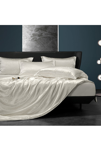 Silk bed linen set. Lactic. 100% natural silk[100-shelkovaya-naturalnaya-rozovaya-sorochka-samarkand-silk-kiss-samarkand-xs-32-34-1613.jpg]