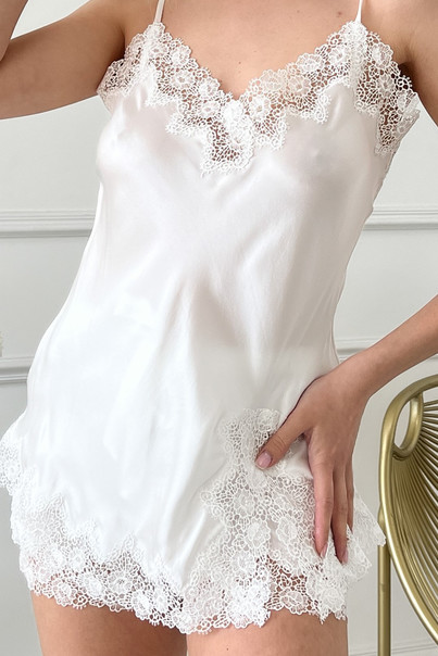 Шовковий топ та шорти. Домашній комплект "Ніца" білий. TM "Silk Kiss". Натуральний 100% шовк, Розмір: L[100-shelkovaya-naturalnaya-rozovaya-sorochka-samarkand-silk-kiss-samarkand-xs-32-34-1613.jpg]