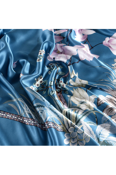 Шовковий комплект постільної білизни Магнолія, синій. 100% натуральний шовк[100-shelkovaya-naturalnaya-rozovaya-sorochka-samarkand-silk-kiss-samarkand-xs-32-34-1613.jpg]