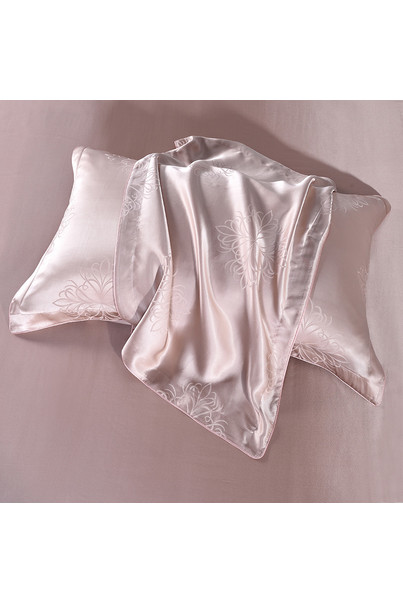 Silk pillowcase made of natural silk. Naginata. Silk Kiss. ​​Size 50 x 70 cm[100-shelkovaya-naturalnaya-rozovaya-sorochka-samarkand-silk-kiss-samarkand-xs-32-34-1613.jpg]