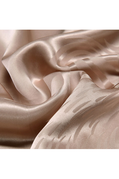 Silk pillowcase made of natural silk. Playful mother-of-pearl. Peach with a pattern. Silk Kiss. ​​Size 50 x 70 cm[100-shelkovaya-naturalnaya-rozovaya-sorochka-samarkand-silk-kiss-samarkand-xs-32-34-1613.jpg]