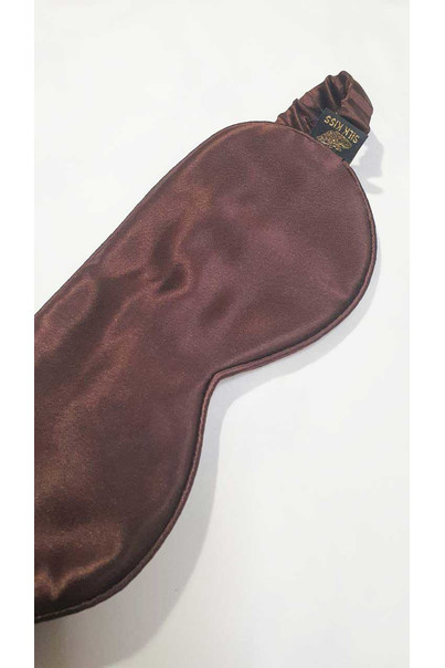 Sleep mask made of natural 100% silk TM "Silk Kiss", brown[100-shelkovaya-naturalnaya-rozovaya-sorochka-samarkand-silk-kiss-samarkand-xs-32-34-1613.jpg]