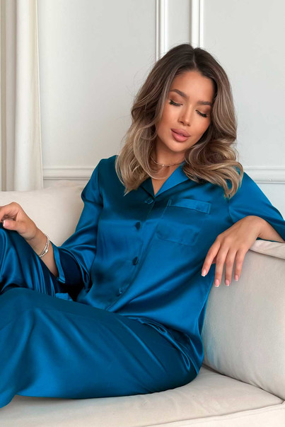 Women's silk pajamas made of 100% natural silk "Azure", Size: M[100-shelkovaya-naturalnaya-rozovaya-sorochka-samarkand-silk-kiss-samarkand-xs-32-34-1613.jpg]