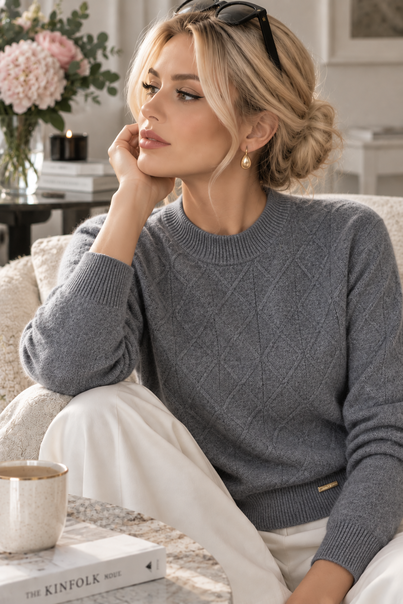 Жіночий светр класичний із круглим вирізом | Silk Kiss | Premium Merino Wool, натуральна шерсть 100%, колір: сірий, Розмір: S[100-shelkovaya-naturalnaya-rozovaya-sorochka-samarkand-silk-kiss-samarkand-xs-32-34-1613.jpg]